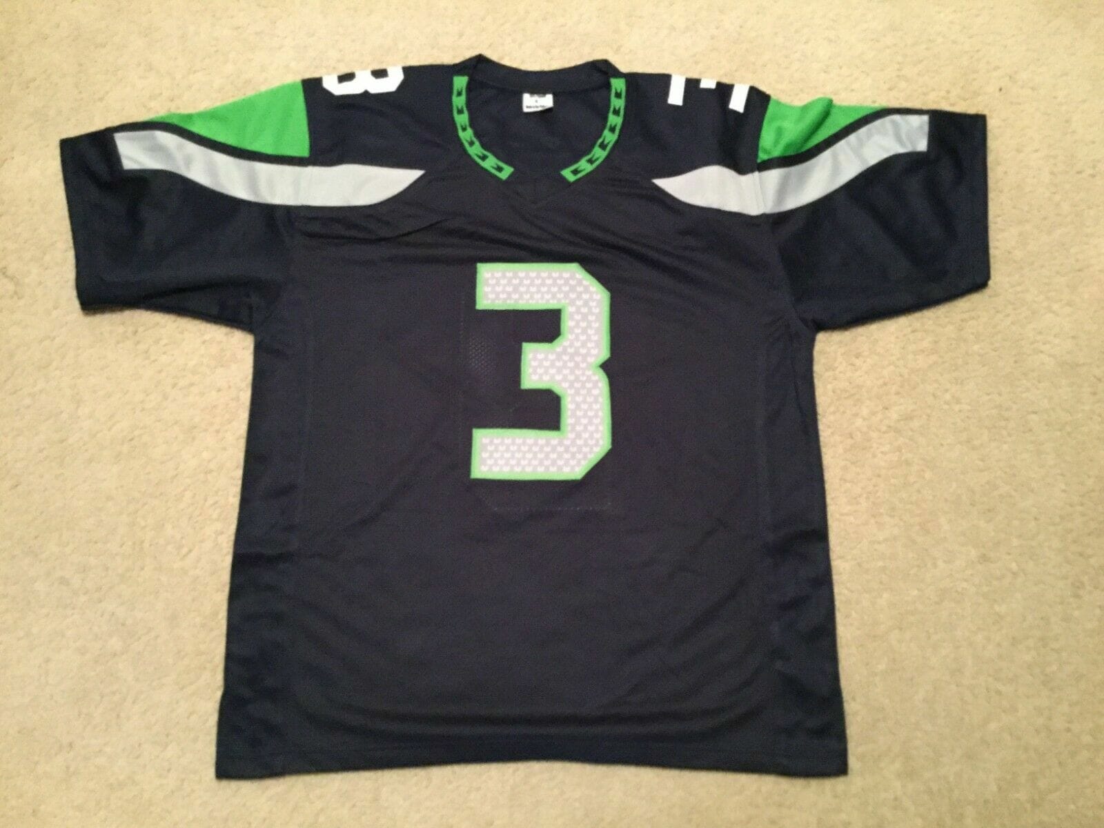 UNSIGNED CUSTOM Sewn Stitched Russell Wilson Blue Jersey 2 UNSIGNED CUSTOM Sewn Stitched Russell Wilson Blue Jersey - Image 2