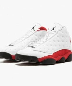 Alternative view of Air Jordan 13 Retro Chicago