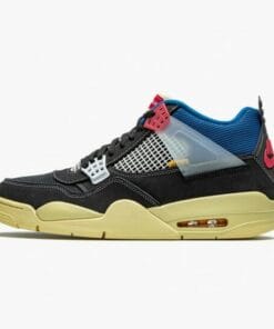 Air Jordan 4 Retro Off Noir Black