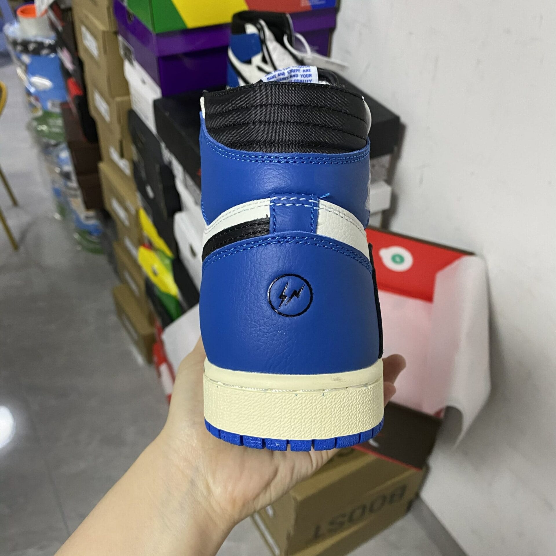 travis scott 1 high blue