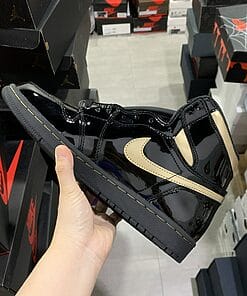 Air Jordan 1 High OG Black Metallic Gold