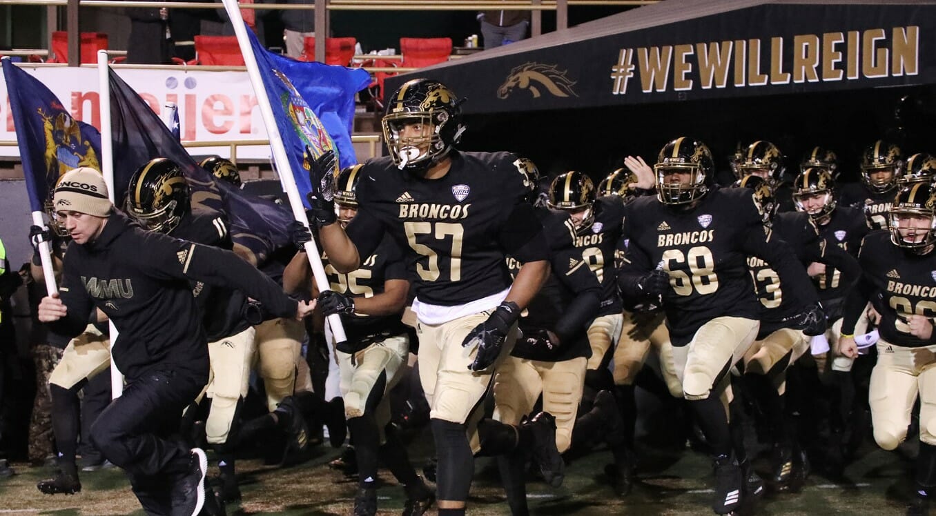 Dominating the Gridiron: Is Western Michigan a good football team? 2 Dominating the Gridiron: Is Western Michigan a good football team?