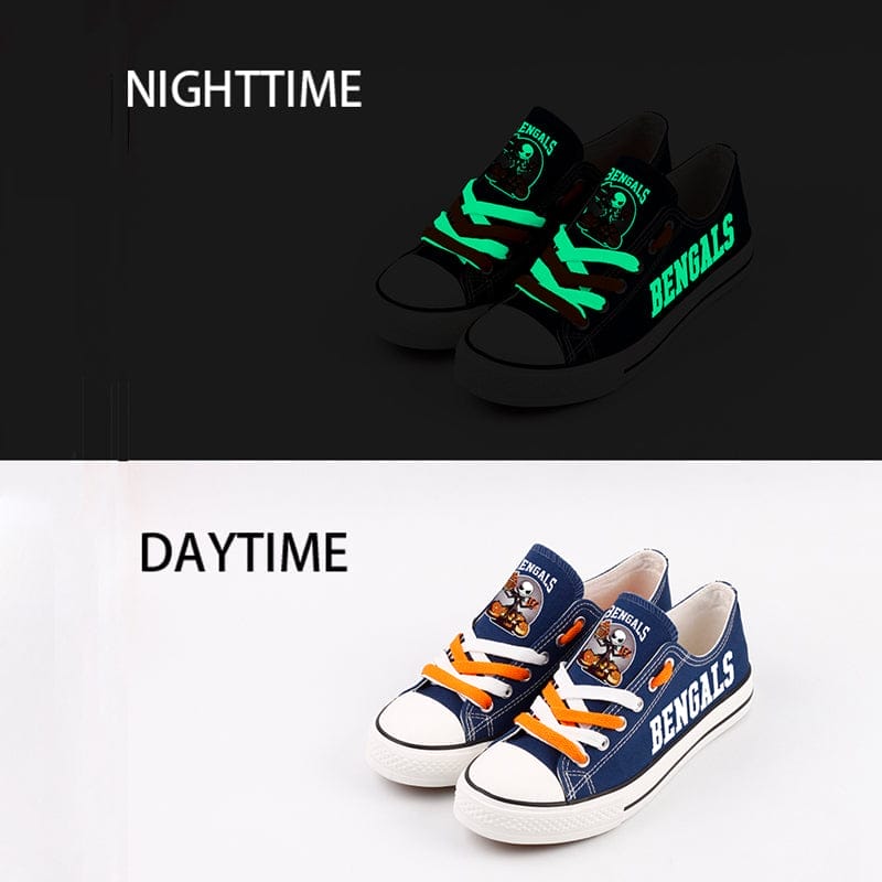 Carolina Panthers Low Top Canvas Sport Sneakers Shoes For Men Women Fans 2 Carolina Panthers Low Top Canvas Sport Sneakers Shoes For Men Women Fans - Image 2