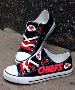 Kansas City Chiefs Limited Print NFL Students Low Top Canvas Shoes Sport Sneakers 3 68fcb5ae 085f 44fb 91d4 3cebb71324e3