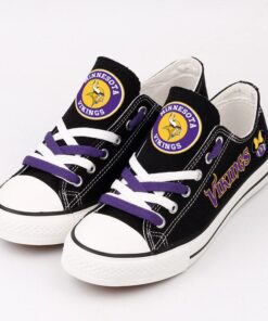 Minnesota Vikings Low Top Canvas Sport Sneakers Shoes For Men Women Fans 9 Minnesota Vikings 2 66bc3324 8ed9 4a0a 8de3 3d793681596f
