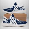 New York Yankees 350v Yeezy Sneakers 72414cae 77ec 4eaf bfb9 bae6b64b0767