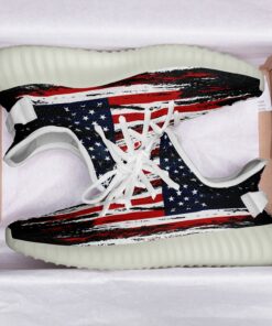 USA Flag V32 350v Yeezy Sneakers